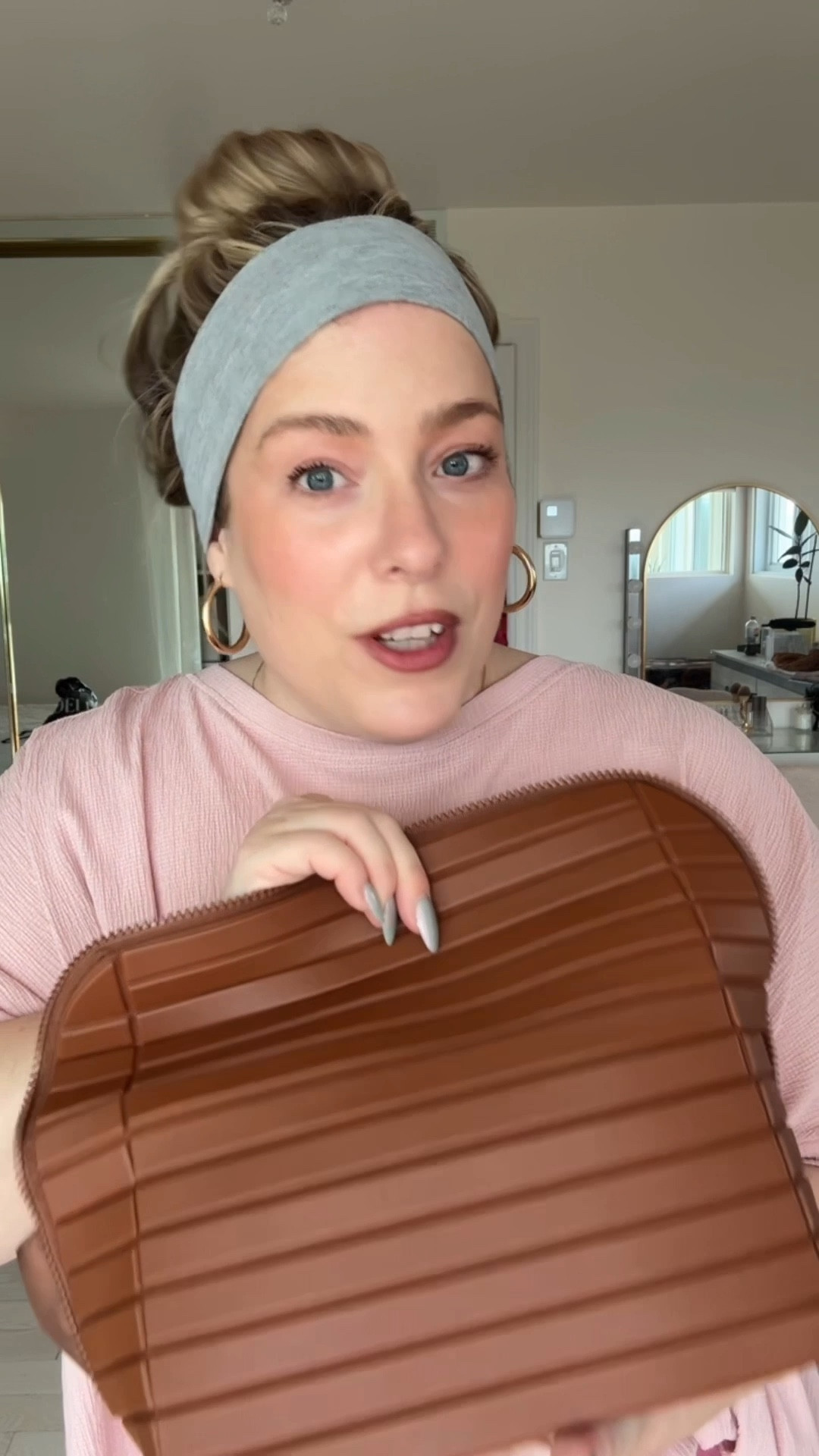 The best makeup bag, period 

#LTKcanada #LTKtravel #LTKbeauty