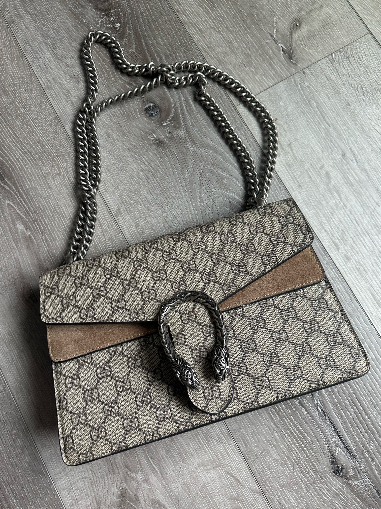 Gucci gate find 🖤

#dhgate #dupes #gucci #designerdupe 

#LTKStyleTip #LTKItBag #LTKFallSale