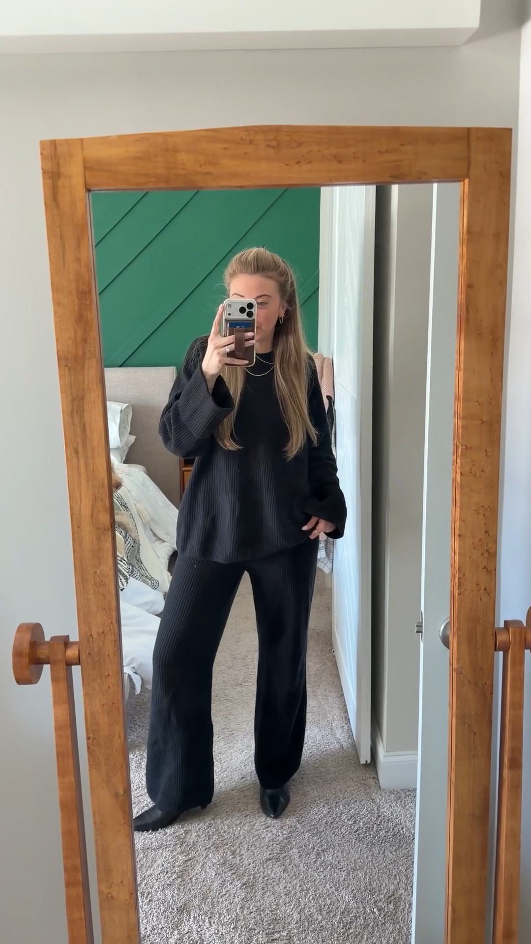 Wearing a small in both pieces 🖤

Loungewear / matching set / lounge set / knit set / travel outfit / airport outfit / casual style / elevated basics / for her / Heather Blair 

#LTKTravel #LTKFindsUnder100 #LTKootd