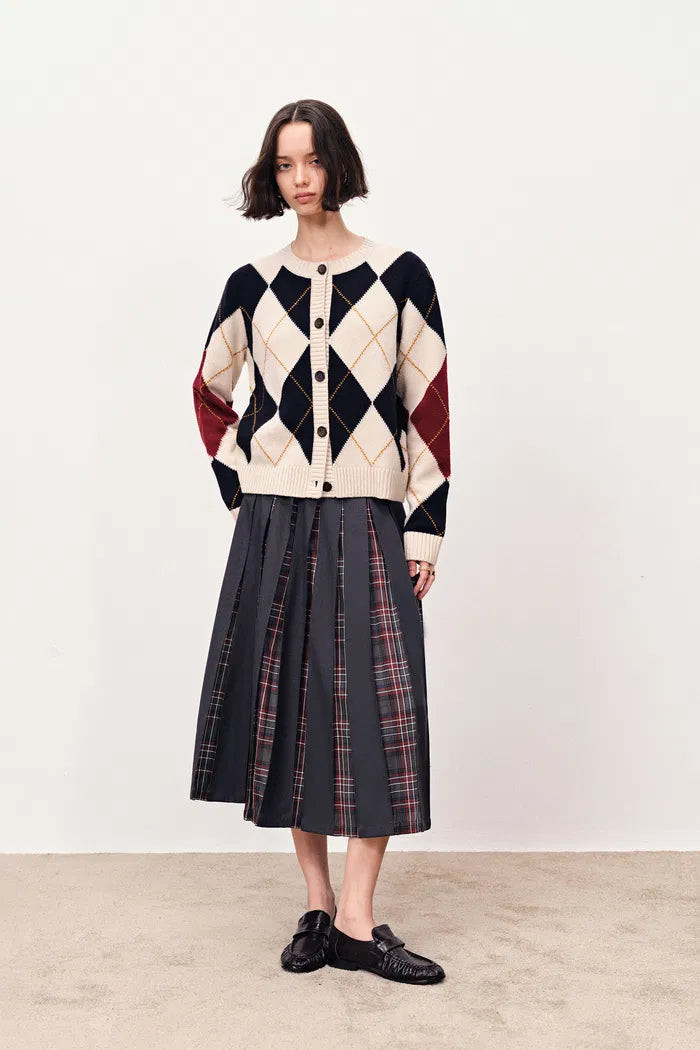 Hart Argyle Cardigan in Merino Wool Knit | Fabrique