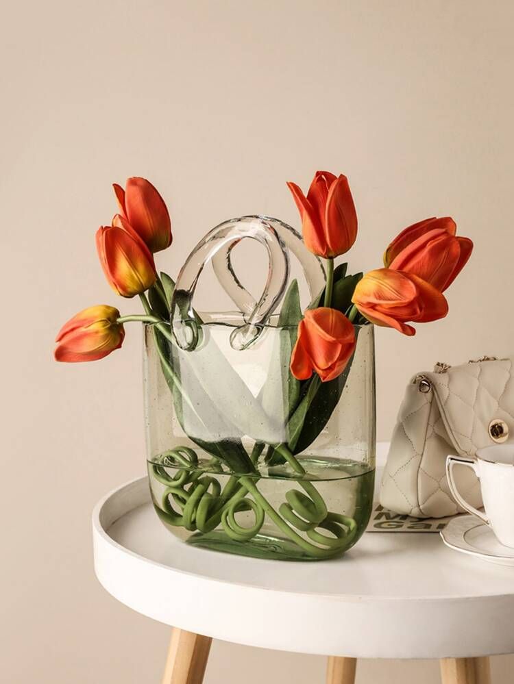 1pc Clear Flower Vase
       
              
              $48.40        
    $45.98
     
    SH... | SHEIN
