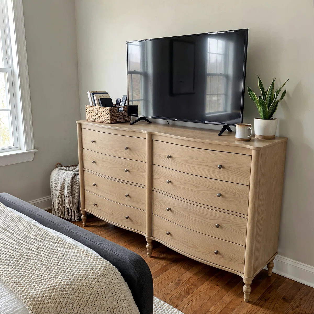 63'' W Vintage 8-Drawer Dresser | Wayfair North America