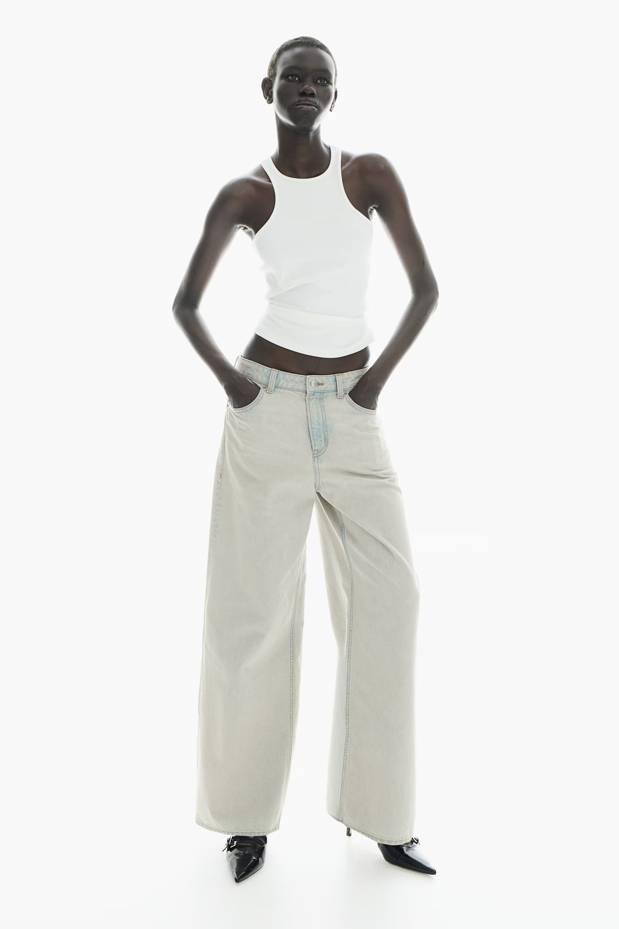 Baggy Regular Jeans - Regular waist - Extra-long legs - Black - Ladies | H&M US | H&M (US + CA)