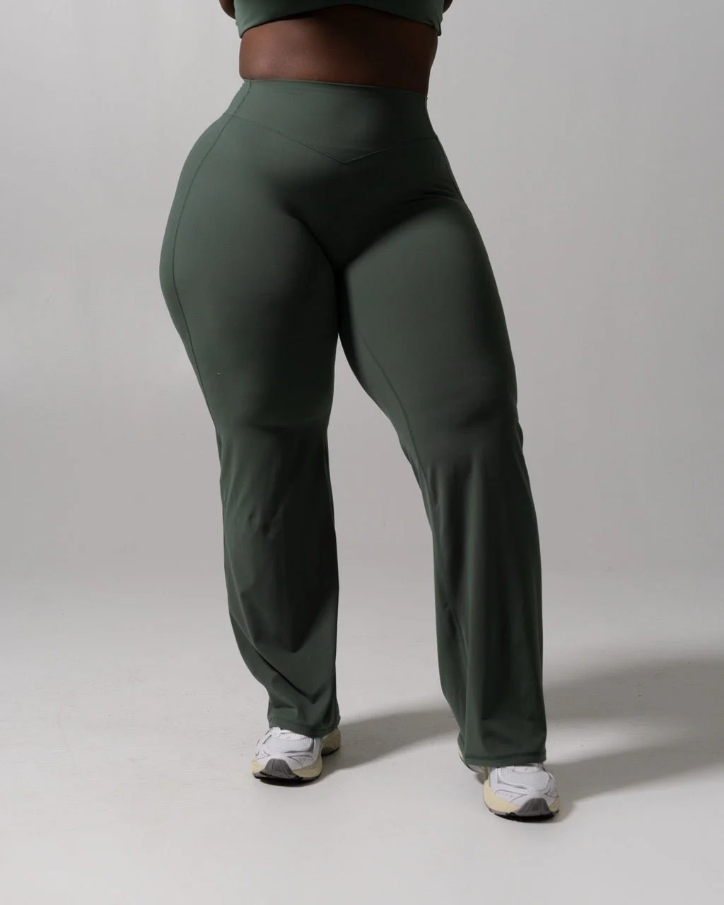 Poshknit Straight Leg Pant - Limon Pepino | Buffbunny Collection