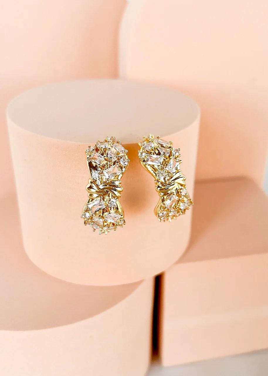 Luxe Signature Gold Knot Hoops | Dos Femmes, LLC