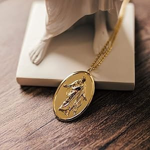 Christus Pendant Necklace w/ 18" Chain and 2" Extension Jesus Necklace for Christian and LDS | Amazon (US)