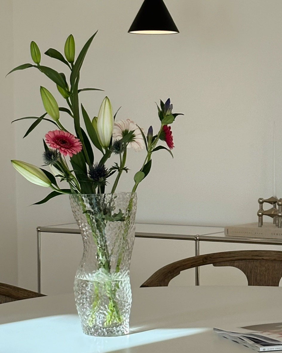 flower power in vase „Enny“ from @westwingcollection @shop.ltk #liketkit #liketk.it