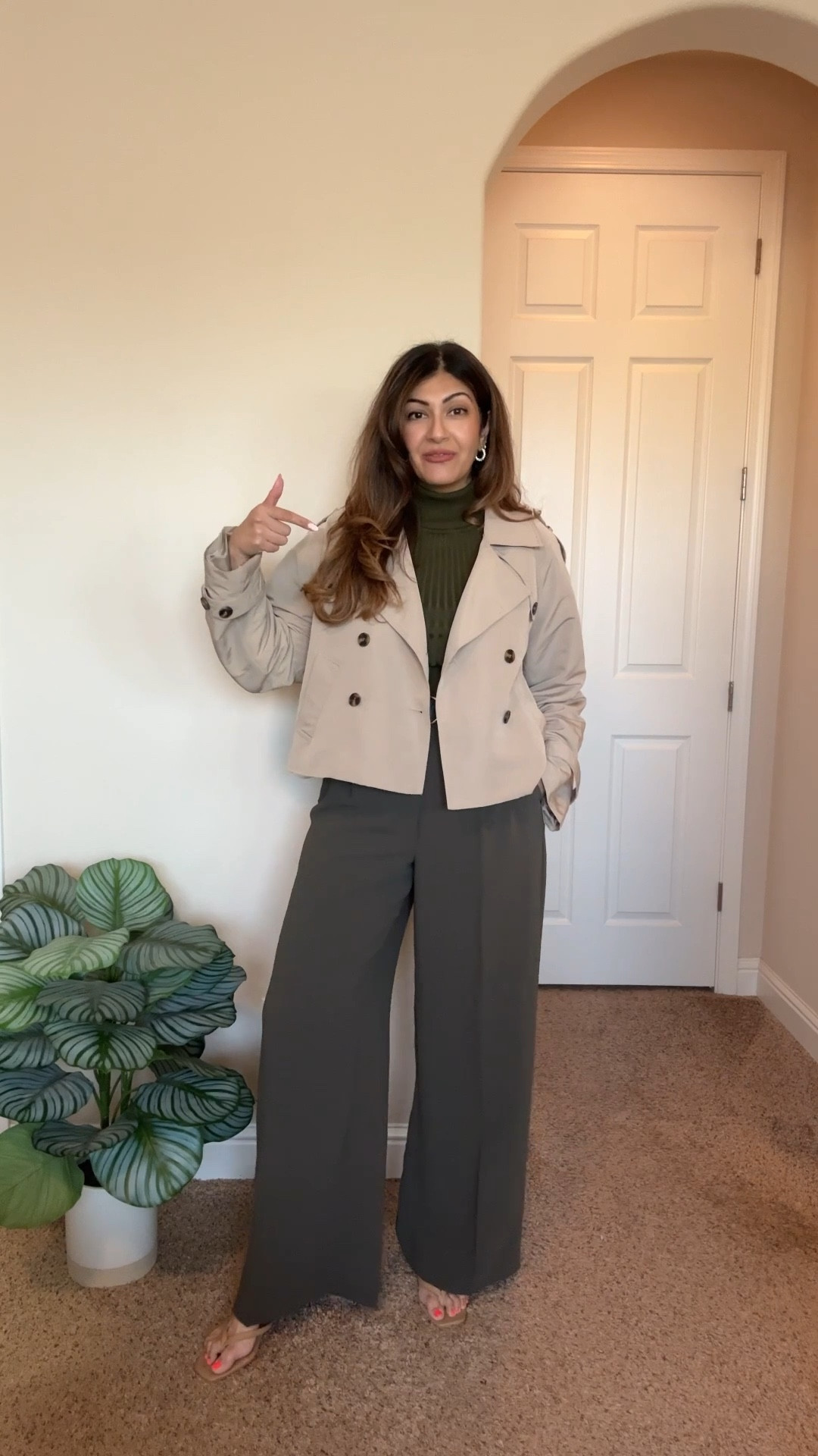 Spring work outfit / office looks/ corporate outfit / cropped trench coat : ARTIZIA / spring workwear 

#LTKWatchNow #LTKMidsize #LTKWorkwear