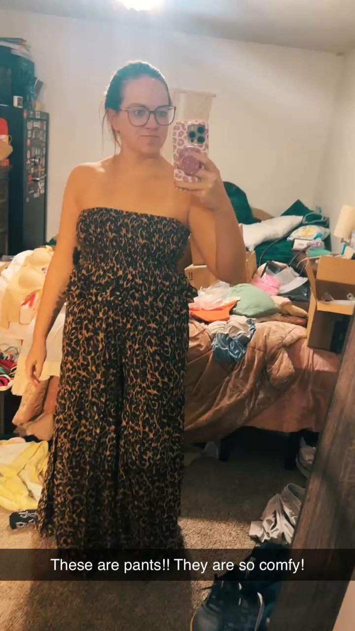 New fave Aerie outfit!
Leopard and these pants!! Yes please!
Wearing size medium in both.

#LTKmomlife #LTKootd #LTKSeasonal
