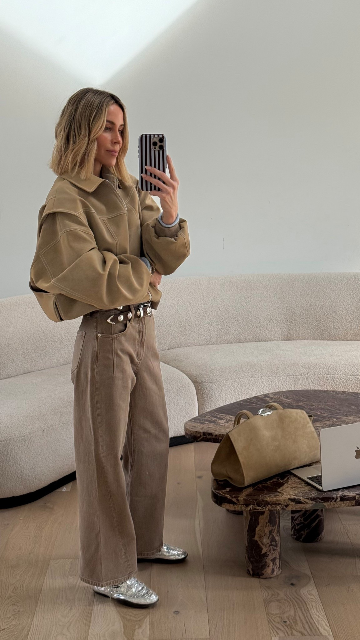 #OOTD 🤍✨

#LTKmomlife #LTKgrwm #LTKdayinmylife