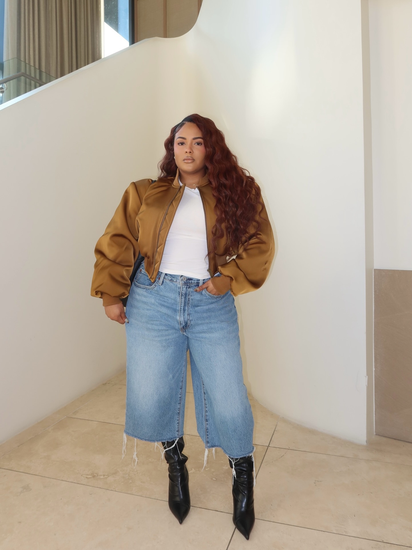 I fear I did that. 🤷🏽‍♀️

I just love an effortless chic outfit 🤭

Top: @skims 
Jacket: @helsastudio @revolve 
Capri Jeans: @levis 
Boots: @zara 

#effortlessoutfit #petitefashioninspo #petiteoutfits #simpleoutfit #petiteoutfitinspo