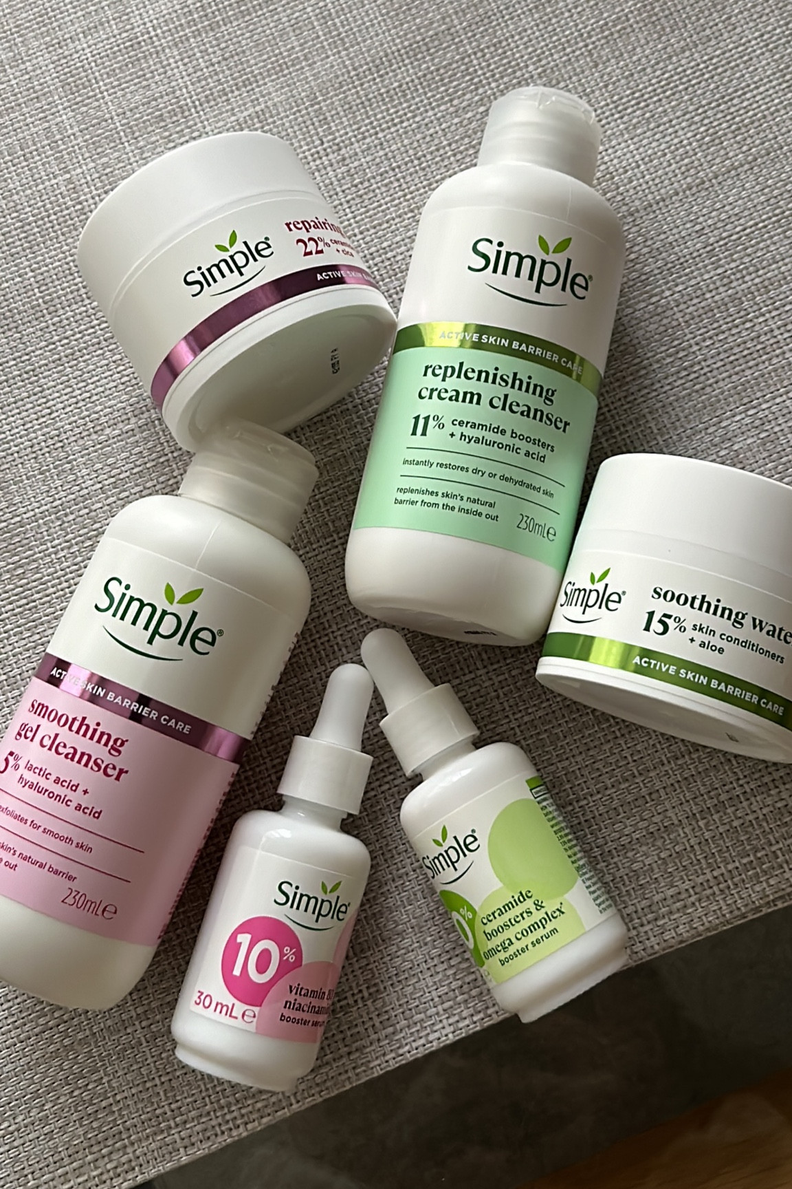 Simple skin care for sensitive skin! Love this whole range as it doesn’t break me out and is easy to follow 🤍 #skincare #simple #sensitiveskin #skincaretoutine #morningskincare 

#LTKbeauty #LTKxBoots #LTKuk