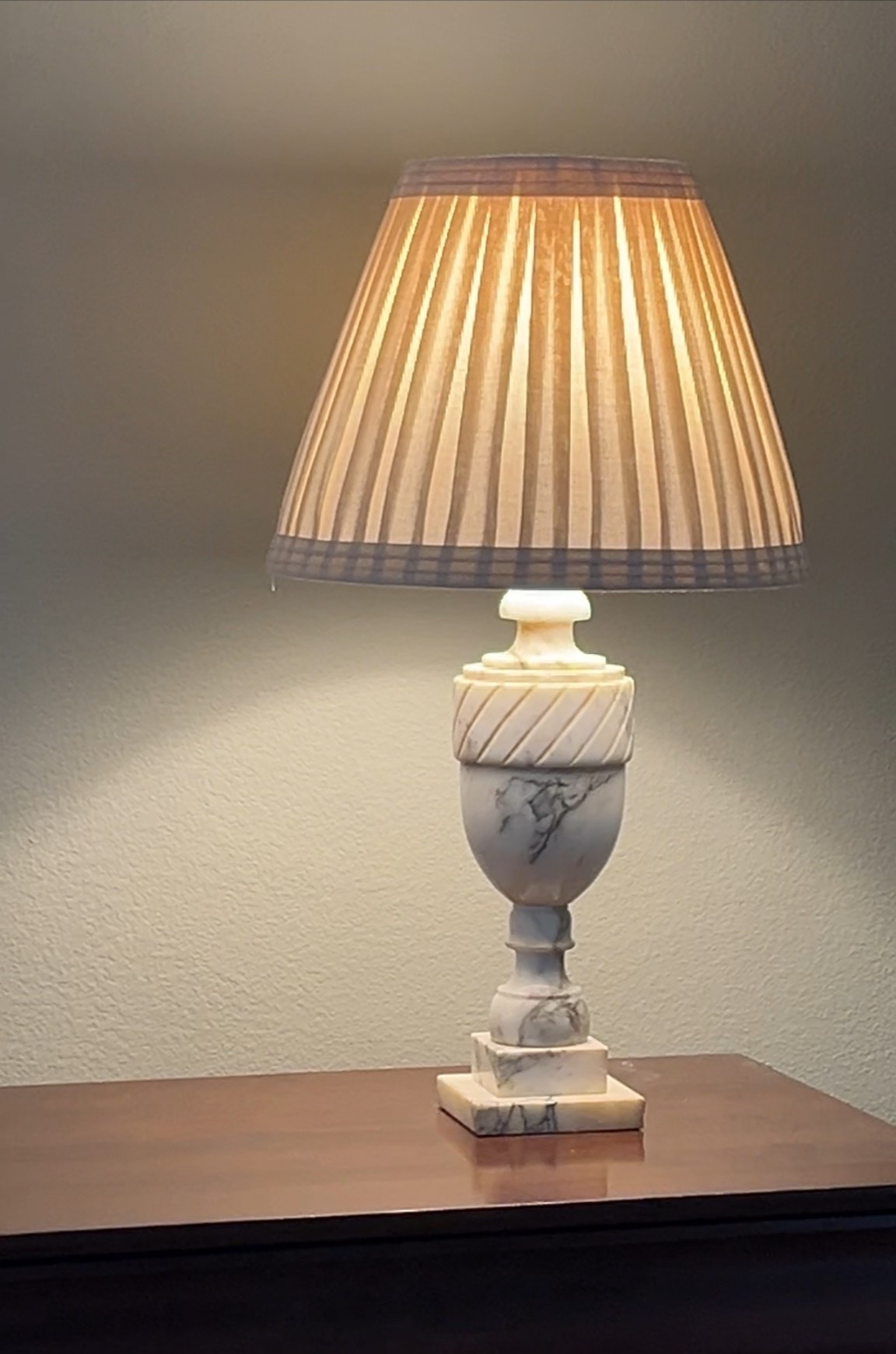 Pleated lampshade 

#LTKHome