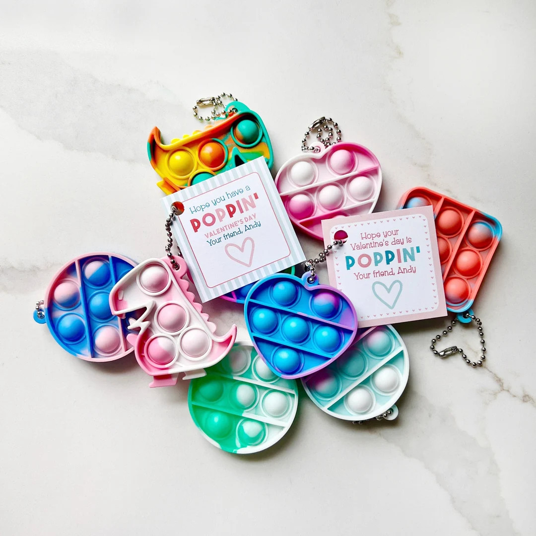 Set of Dinosaur Heart Pop It Valentines Gift for Kids Non Candy Classroom Valentines Custom Kid P... | Etsy (US)