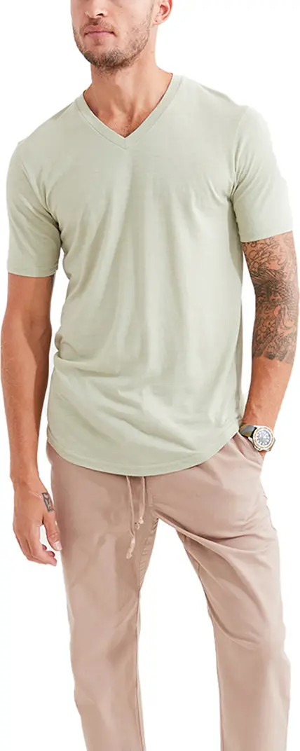 Scallop V-Neck T-Shirt | Nordstrom