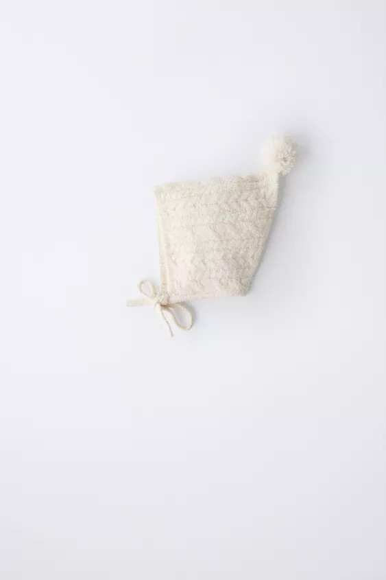 CABLE KNIT BONNET WITH POMPOM | Zara UK