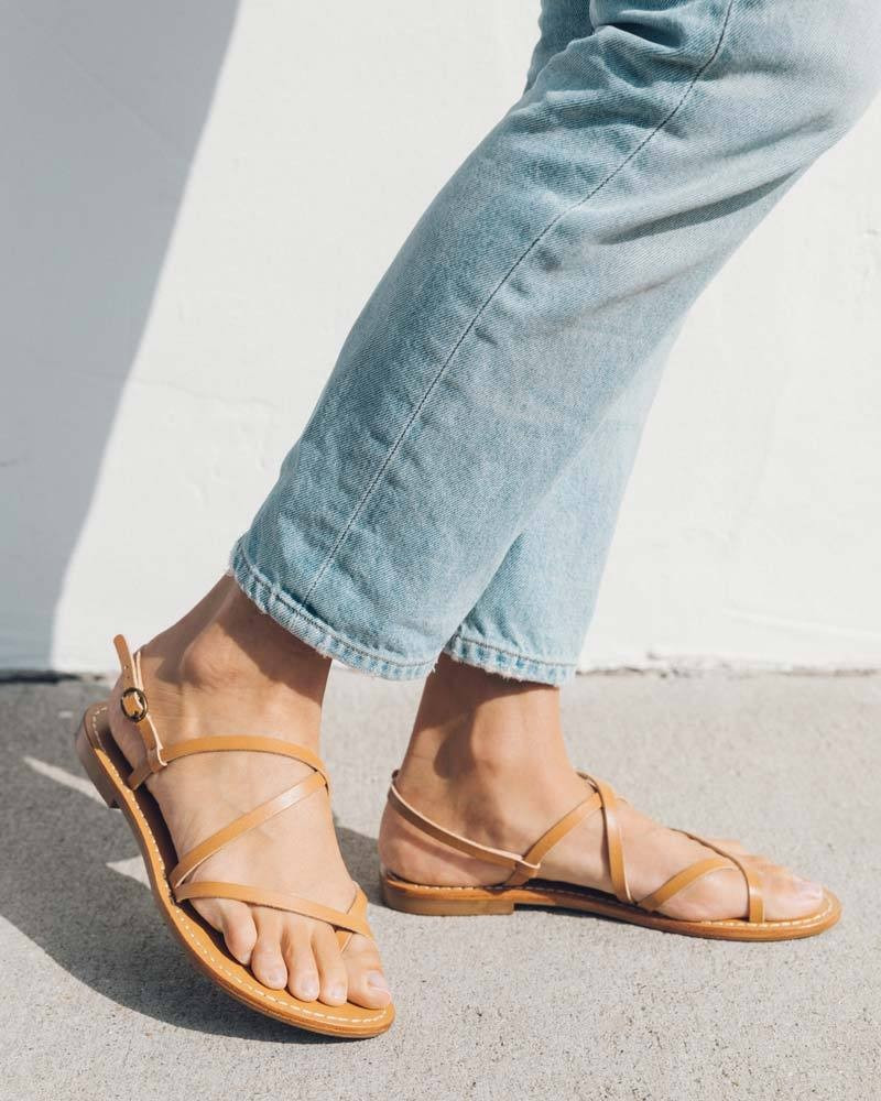 Zoe Strappy Sandal | Soludos