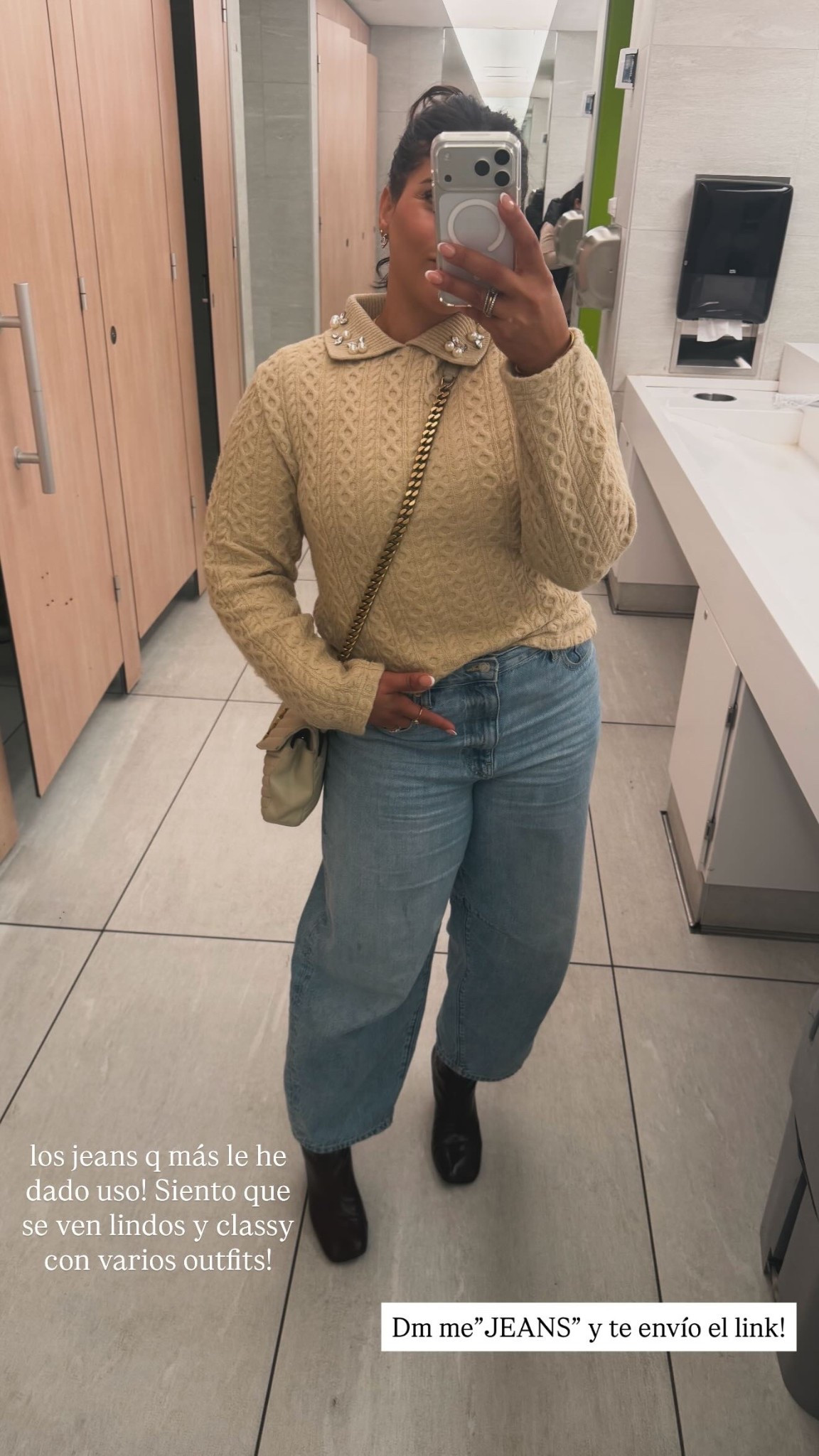 Dm me”JEANS” y te envío el link! los jeans q más le he dado uso! Siento que se ven lindos y classy con varios outfits!