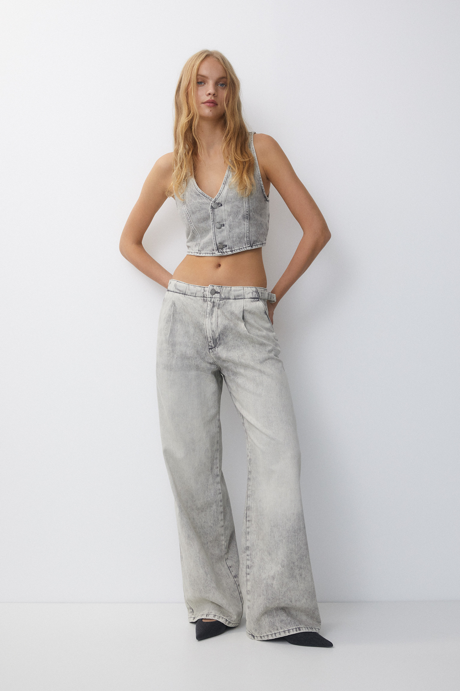Wide-leg jeans with adjustable waistband | PULL and BEAR NL