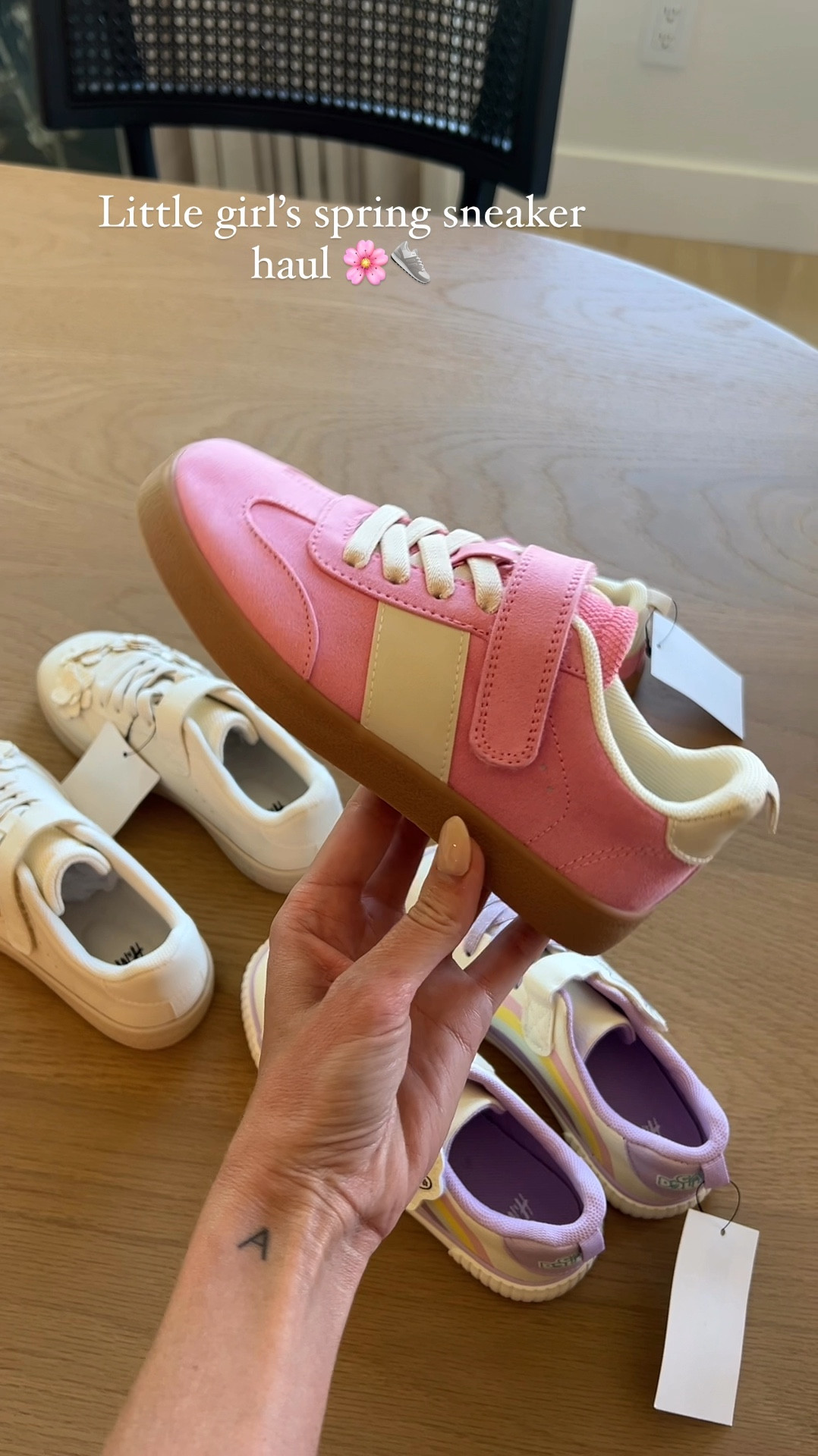 Little girl spring sneakers from h&m!!!! 

#LTKKids #LTKSeasonal #LTKFamily