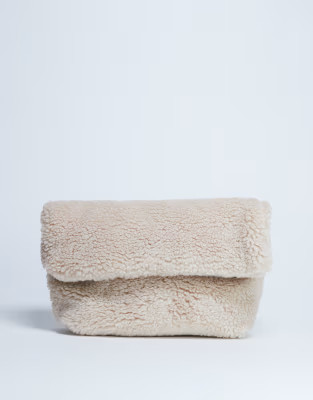 Topshop Georgia folded borg clutch purse in beige | ASOS | ASOS (Global)