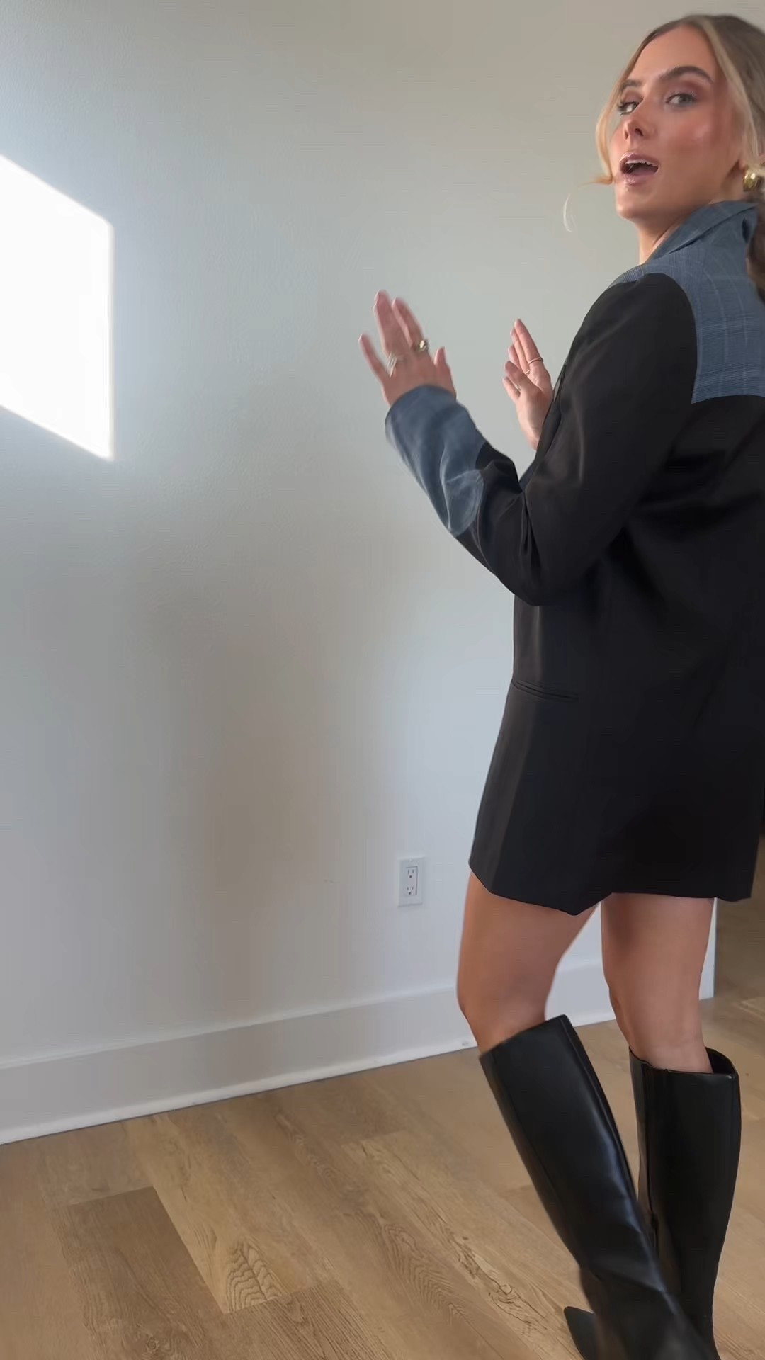 A pointy toe furthers the streamlined profile of a knee-high leather boot set on a modest heel and secured by a side zipper with elastic goring.

#LTKootd #LTKShoeCrush #LTKFindsUnder100