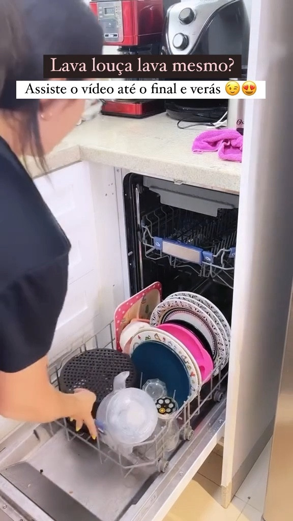 Lava louça lava mesmo? Então…. Tá aí a resposta você pode investir em uma agora mesmo para sua cozinha 😍🤩

#LTKVideo #LTKfamily #LTKbrasil