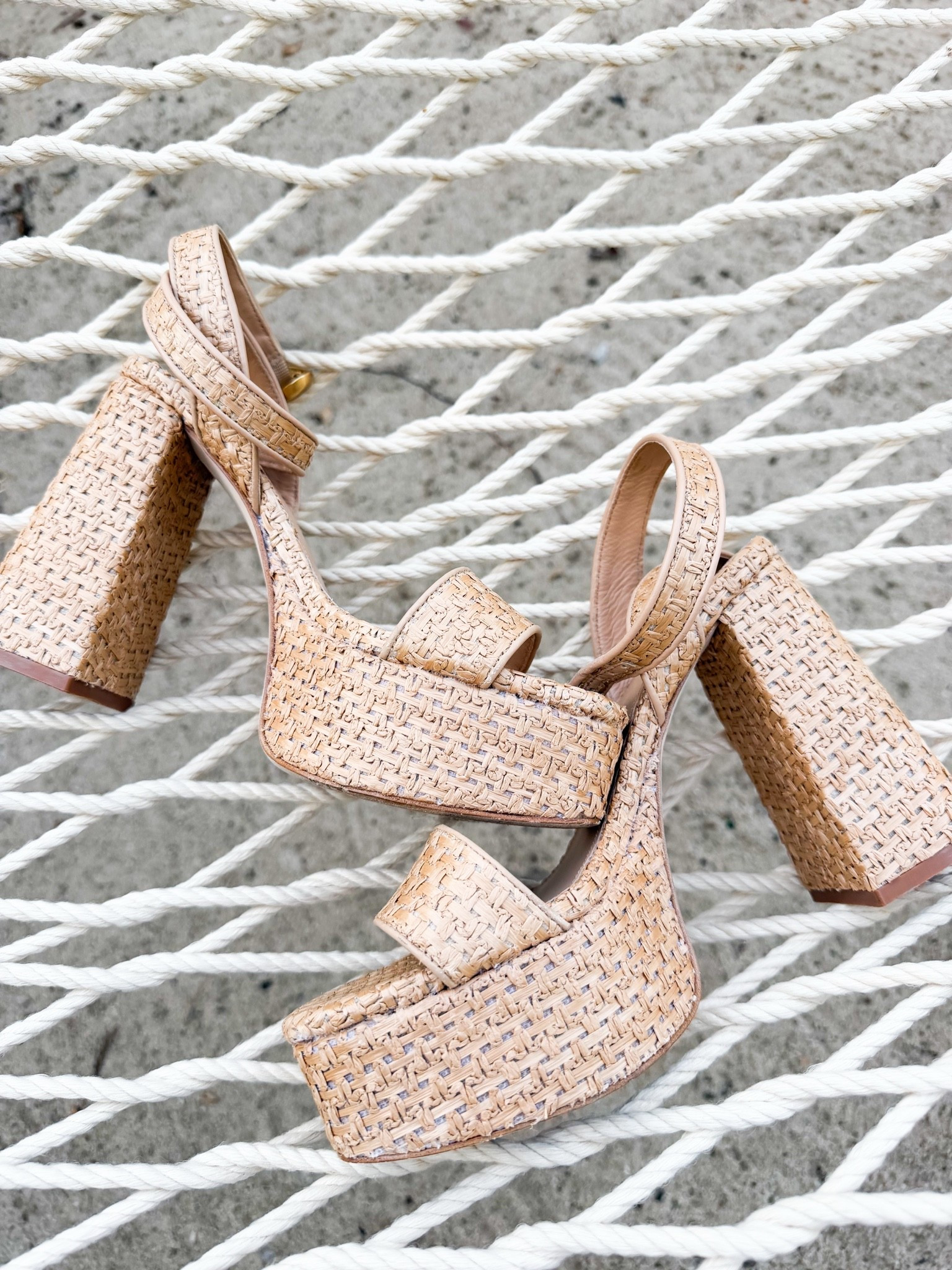 my favorite platform heels are 40% off with code FLASH40 at @Larroude •

#LTKSaleAlert #LTKSeasonal
