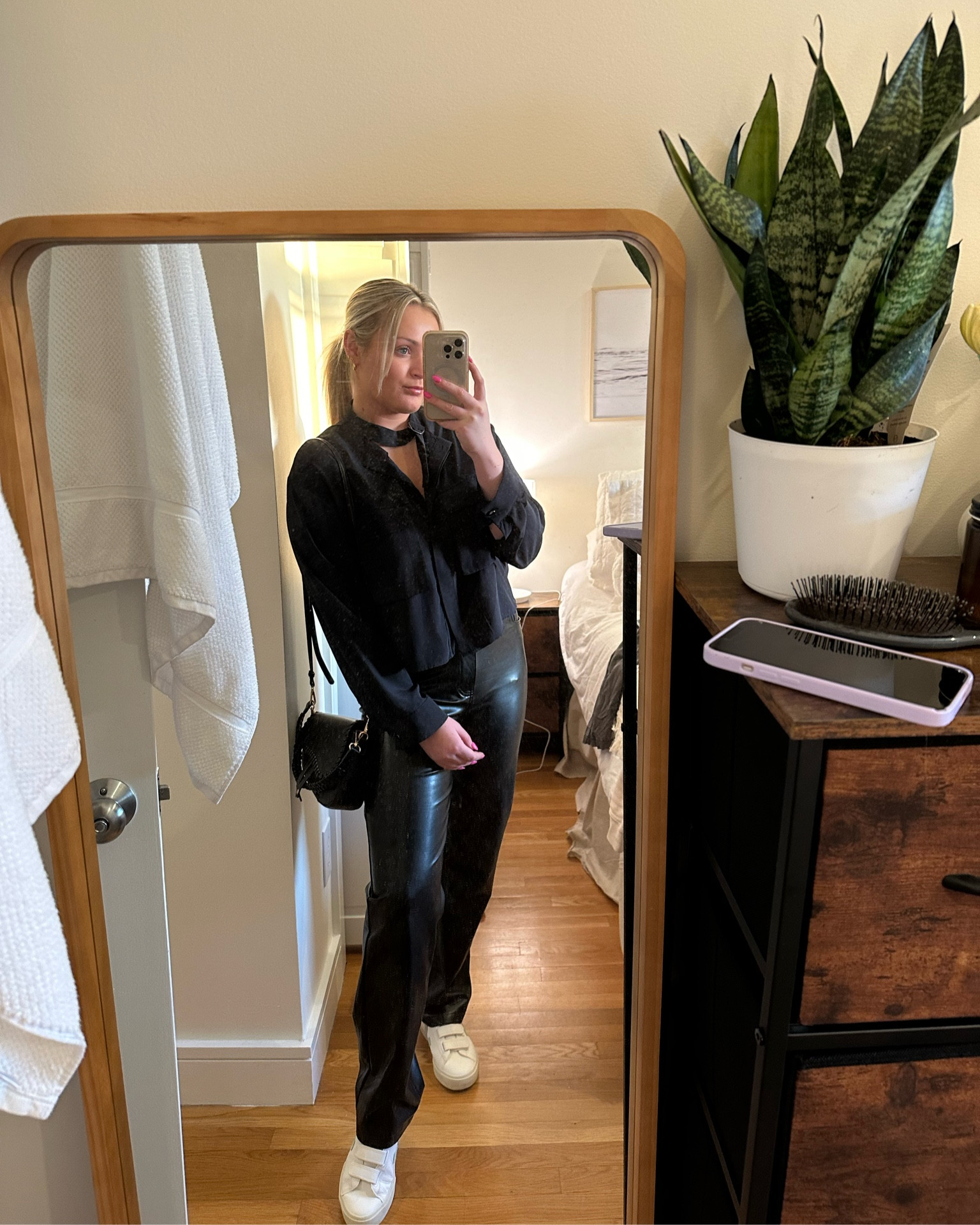 Chelsea Cutler in Boston, MA  🎶 

#LTKTravel #LTKStyleTip