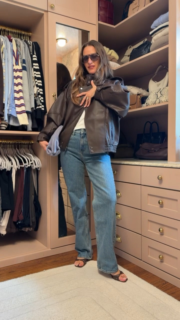 AF HAUL 🤎🍂 new pieces for the season @abercrombie

Trench coat - small 
Satin Pants - small
Vest Top  - small
Skort - small (needed size down XS)
Cardigan - small
Faux leather Jacket - small
Mockneck - small
Cowboys sweater - small
Jeans - 25R