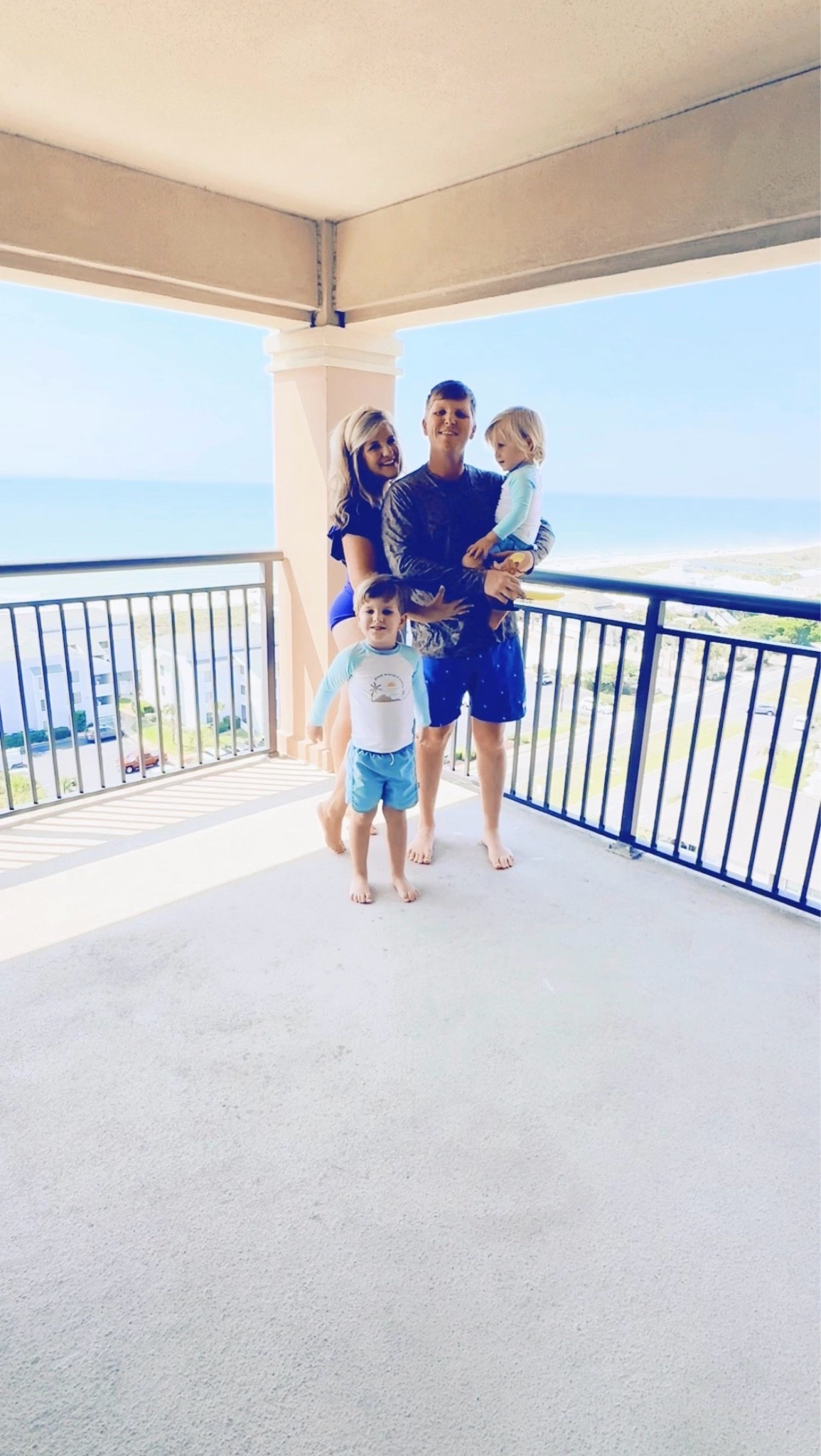 b e a c h  w e e k e n d  c a m e r a  r o l l &  f u l l  h a p p y  h e a r t s 🎞️🌊👶🏼😎🏝️🌞🐚🌅🍨🦀🪸⛵️🏄‍♂️🏖️🌾🦈🐟🪣🐠☀️🍦 #augustathebeach #beachweekend #beachbabies #corebeachmemories #beachwithlittles