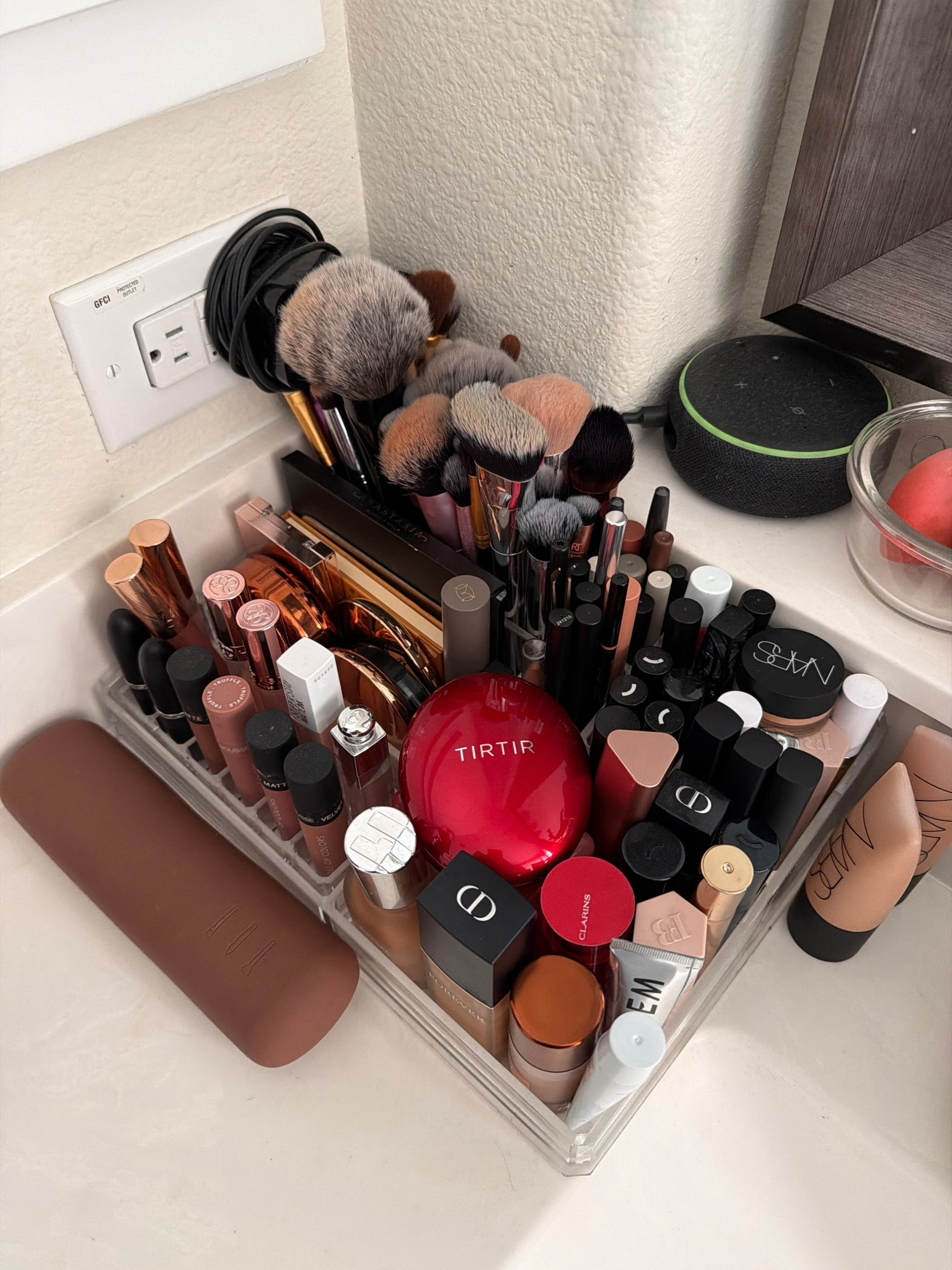 My go to makeup setup  

#LTKBeauty #LTKgrwm