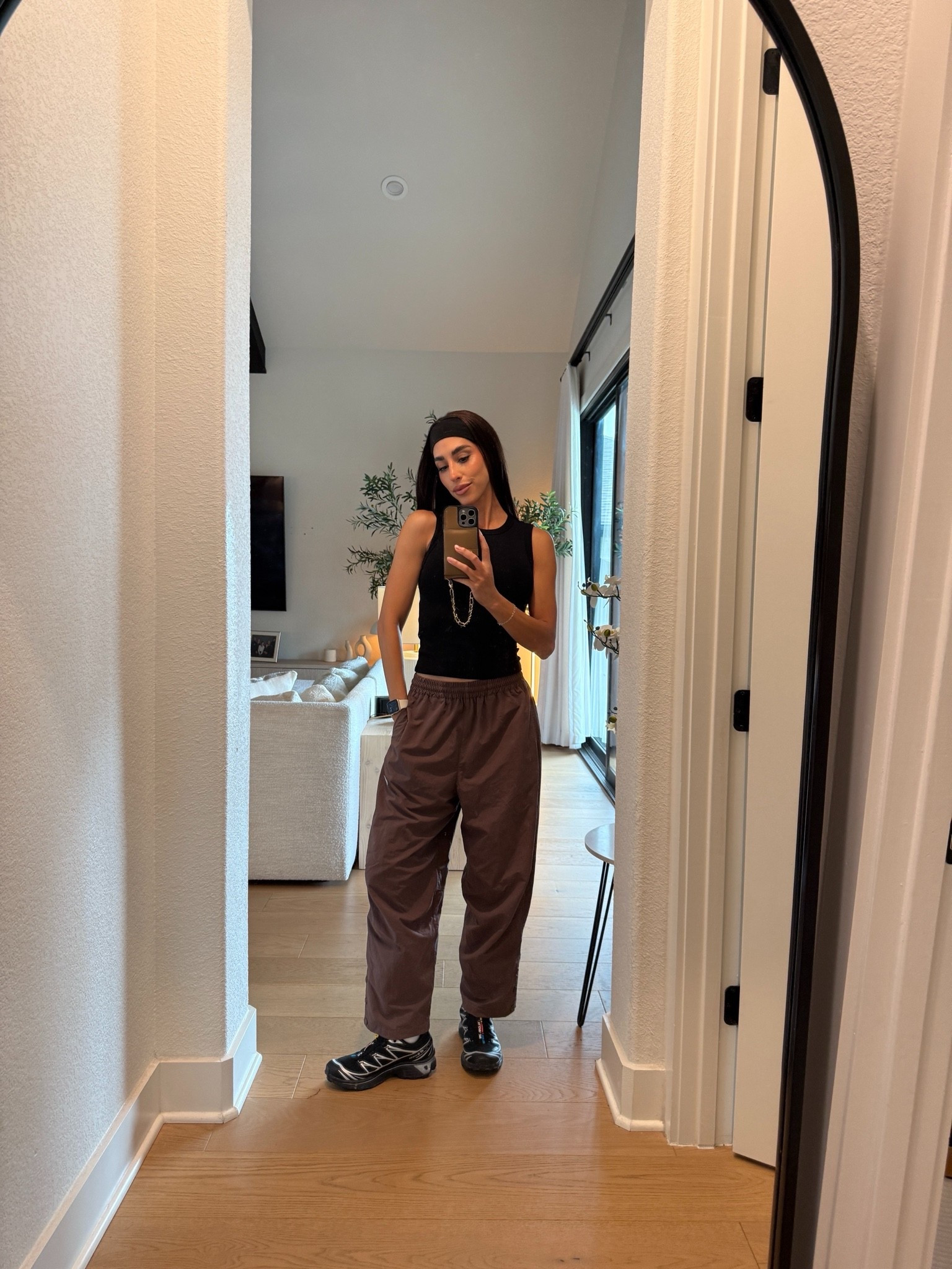 Sporty athleisure outfit wearing an xs #windpants #windbreaker #sportswear #activewear #sneakers

#LTKgrwm #LTKmomlife #LTKActive