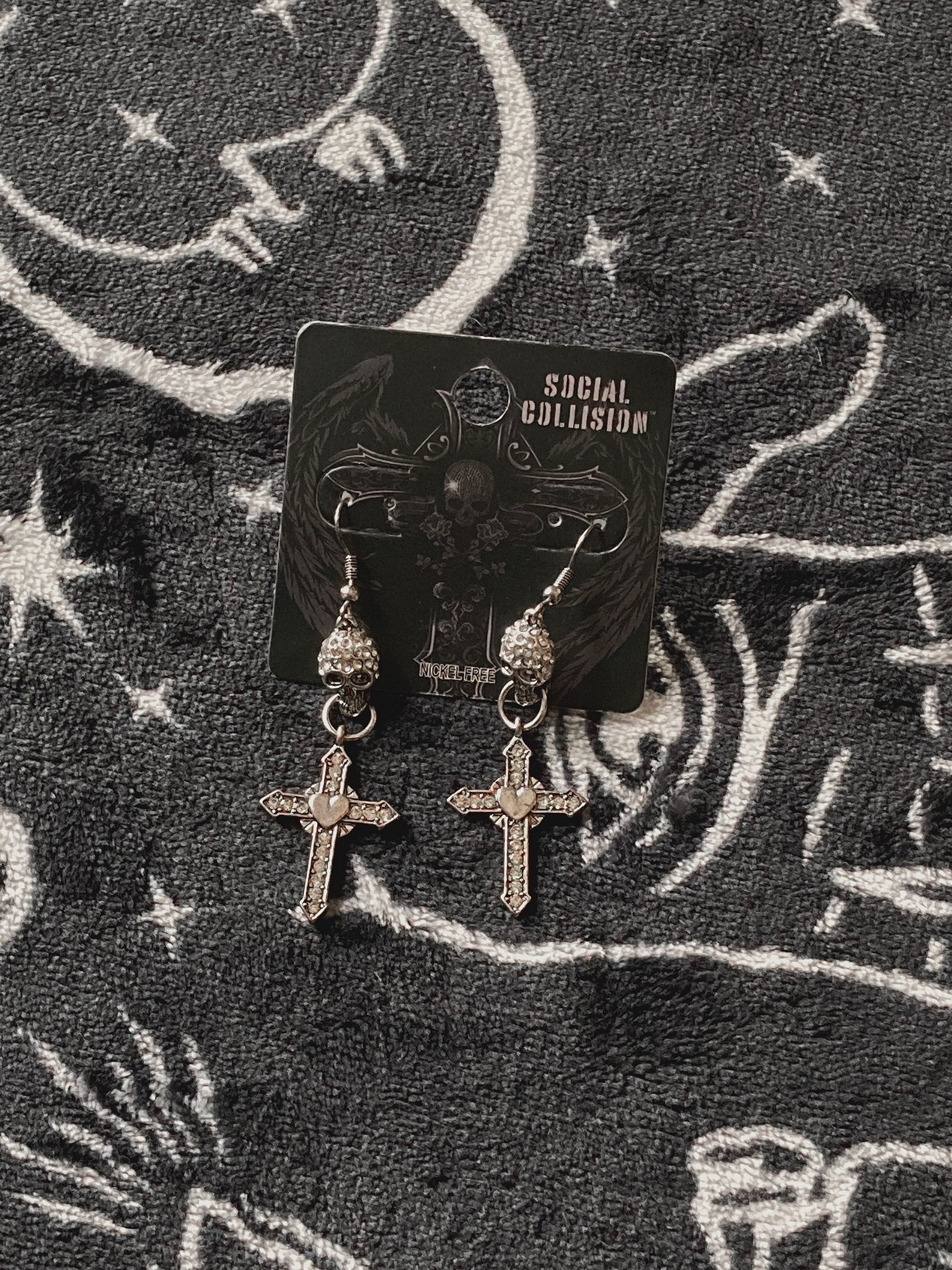 Hot Topic Jewelry ‧₊˚🕯️🖤❀༉‧₊˚.
> Gothic earrings 


#LTKStyleTip #LTKFindsUnder50 #LTKBeauty