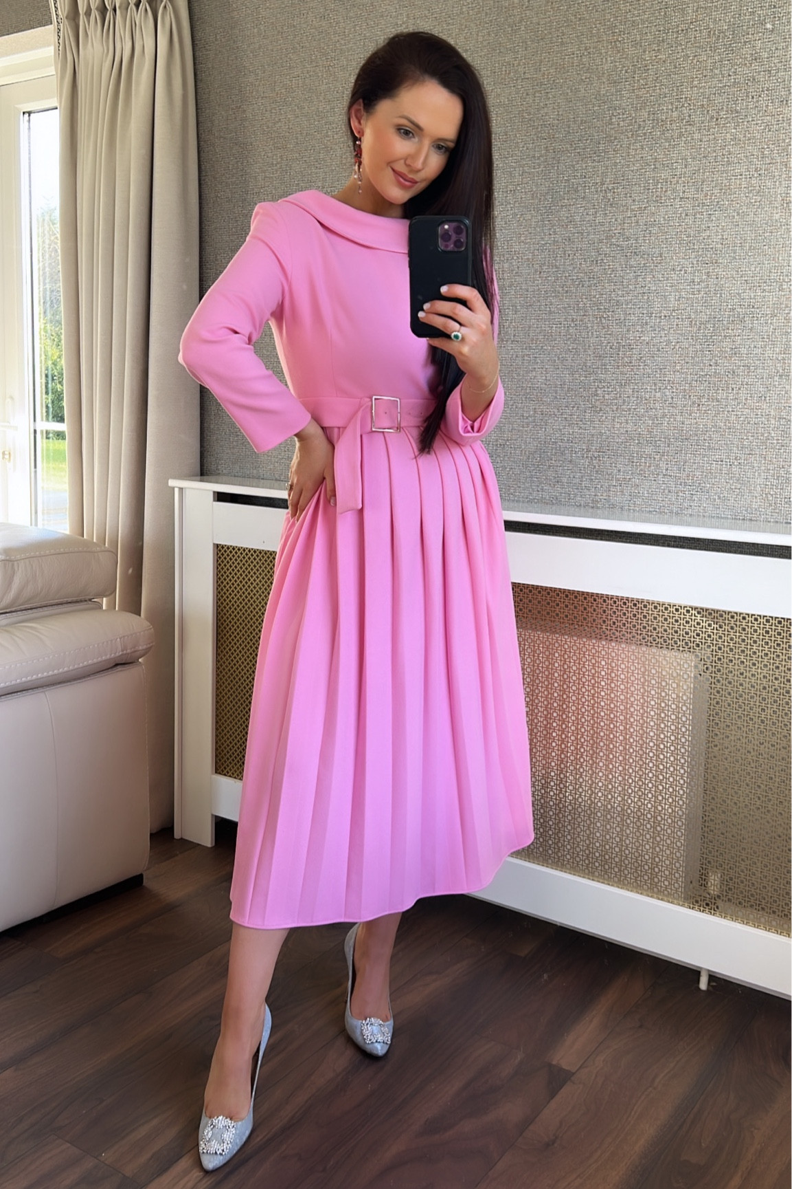 Use code JENNIFER20 for 20% off Karen Millen! 🩷