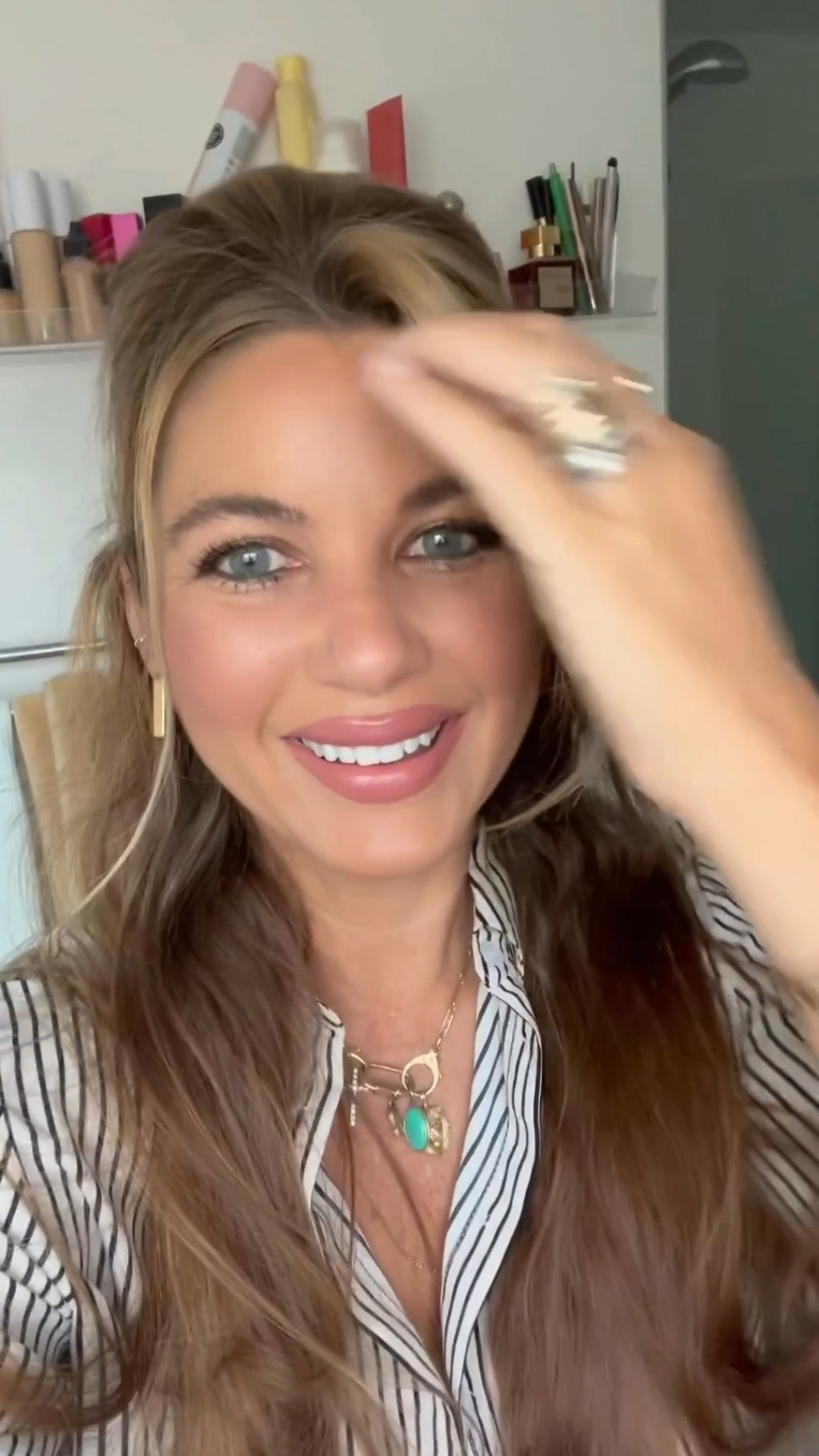 Everyday makeup look, nude lips, clean foundation, 

An easy five minute makeup look:
Foundation: 55
Bronzer: 3
Blush: Frose
Eyeshadow: 01
Lips: barely nude and intimate 
Shirt: medium 

#LTKbeauty #LTKunder50 #LTKunder100