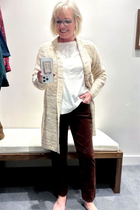 These J Jill, high-rise corduroy boot, cut pants and washed chestnut are so comfortable. I paired them with the Pima tee, which comes in 10 colors, and is great for layering and added the marked cardigan over it. 

#Jill #JulesFashion #Fashion #Fashion #FallOutfit #Fashionover50 #Fashionover60 #corduroy #Cardigan 

#LTKworkwear #LTKstyletip #LTKSeasonal