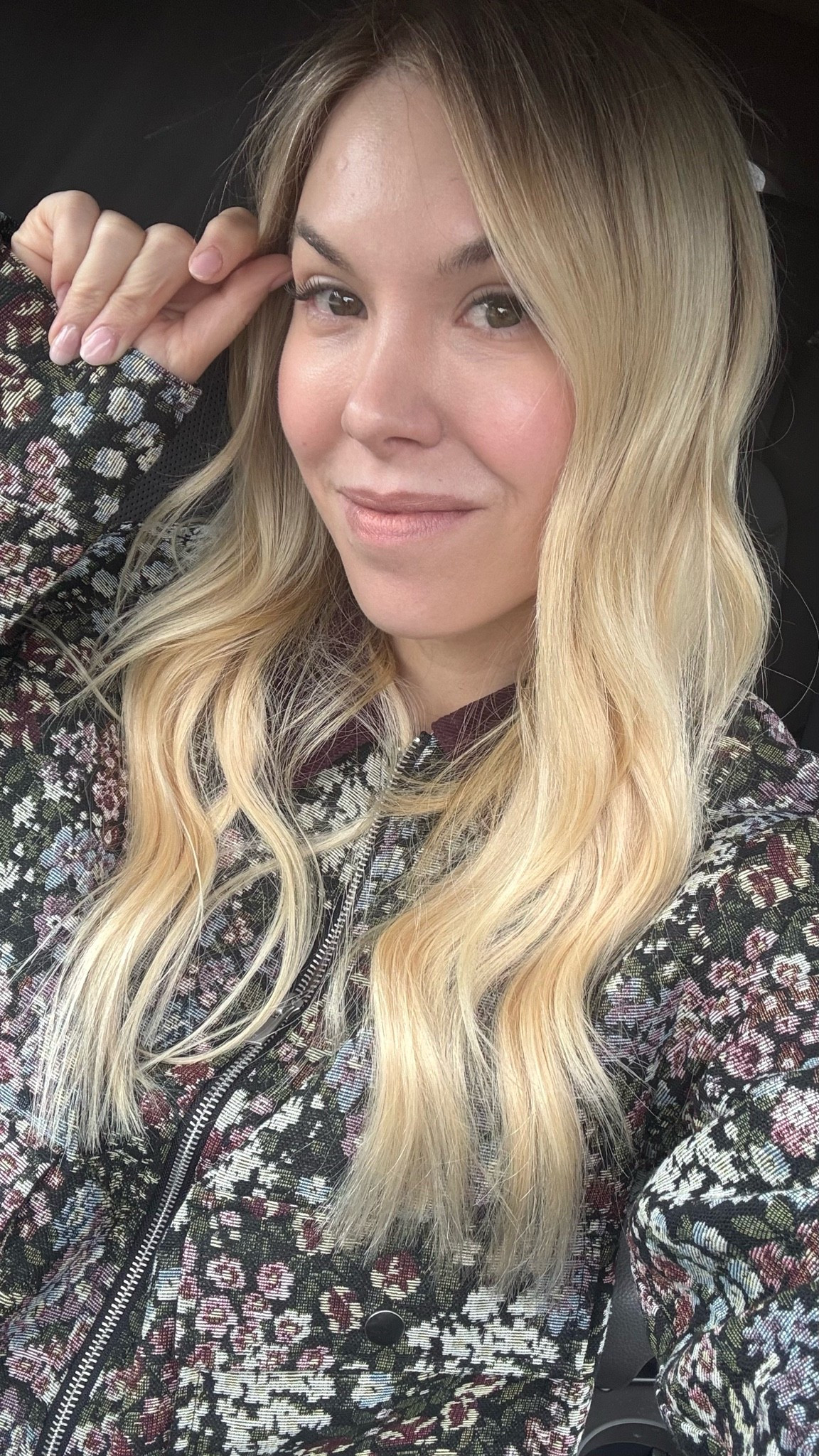 New hair 👋
Can you believe how cute this outfit is from Walmart?!?

#LTKdayinmylife