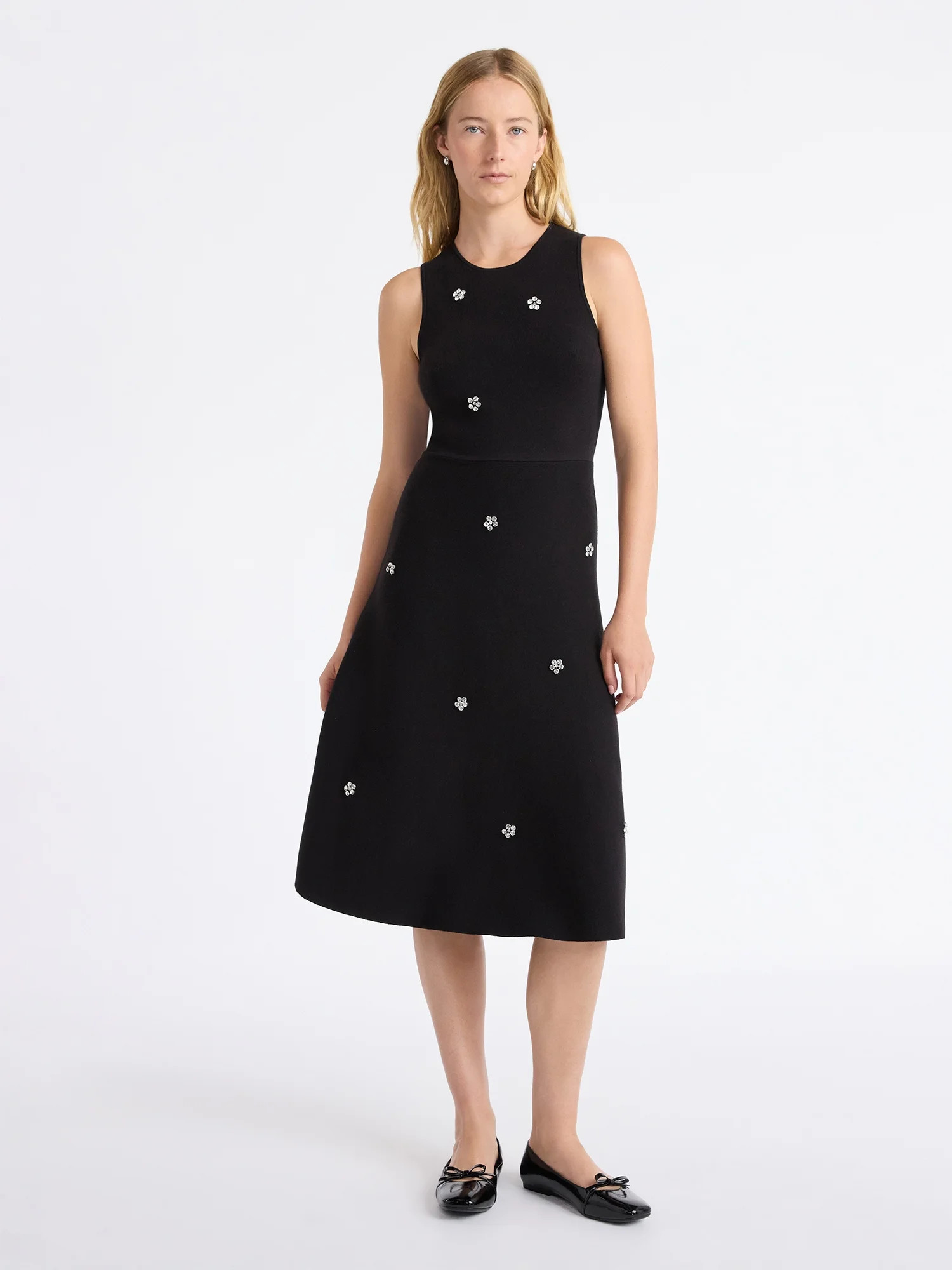 Free Assembly Women's and Women's Plus Beaded Sleeveless Midi Sweater Dress, Sizes, XS-4X - Walma... | Walmart (US)