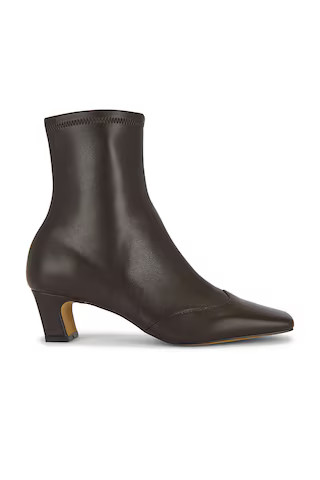 Steve Madden Jeter Boot in Brown from Revolve.com | Revolve Clothing (Global)
