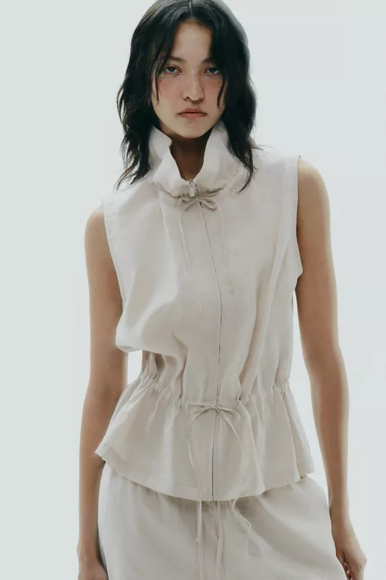 ADJUSTABLE FLOWING GILET | Zara UK