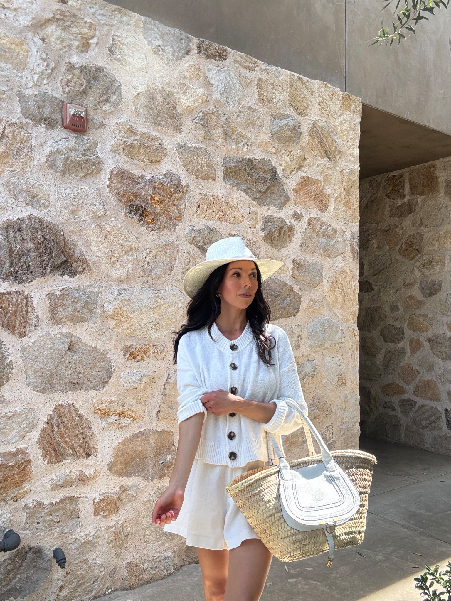 SALE alert on my favorite cotton sweater! It comes in several colors. Runs true to size. Sale is today only! I’m wearing a small. 

Quince sale
Quince cotton cardigan sweater 


#LTKOver40 #LTKSaleAlert #LTKFindsUnder50