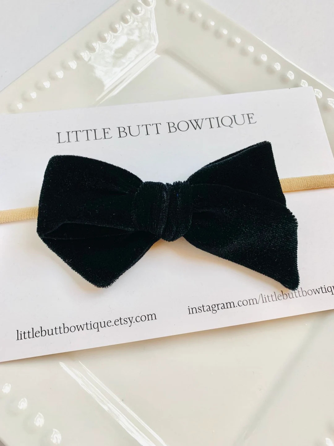Black Velvet Schoolgirl Bow - Etsy | Etsy (US)
