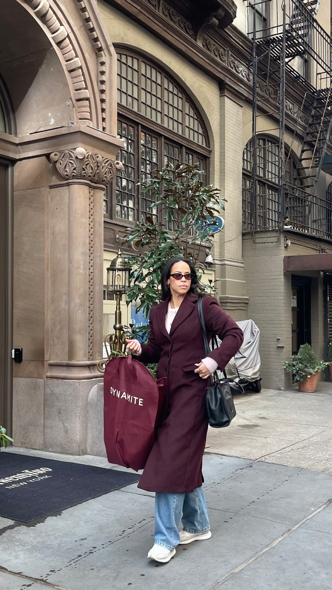 One of the most flattering coats i’ve ever owned! The cinched waist elevates your look, even with a relaxed denim and sneakers. And, can we talk about this colour — it’s THE colour of the season!

#LTKfall #LTKstyletip #LTKcanada