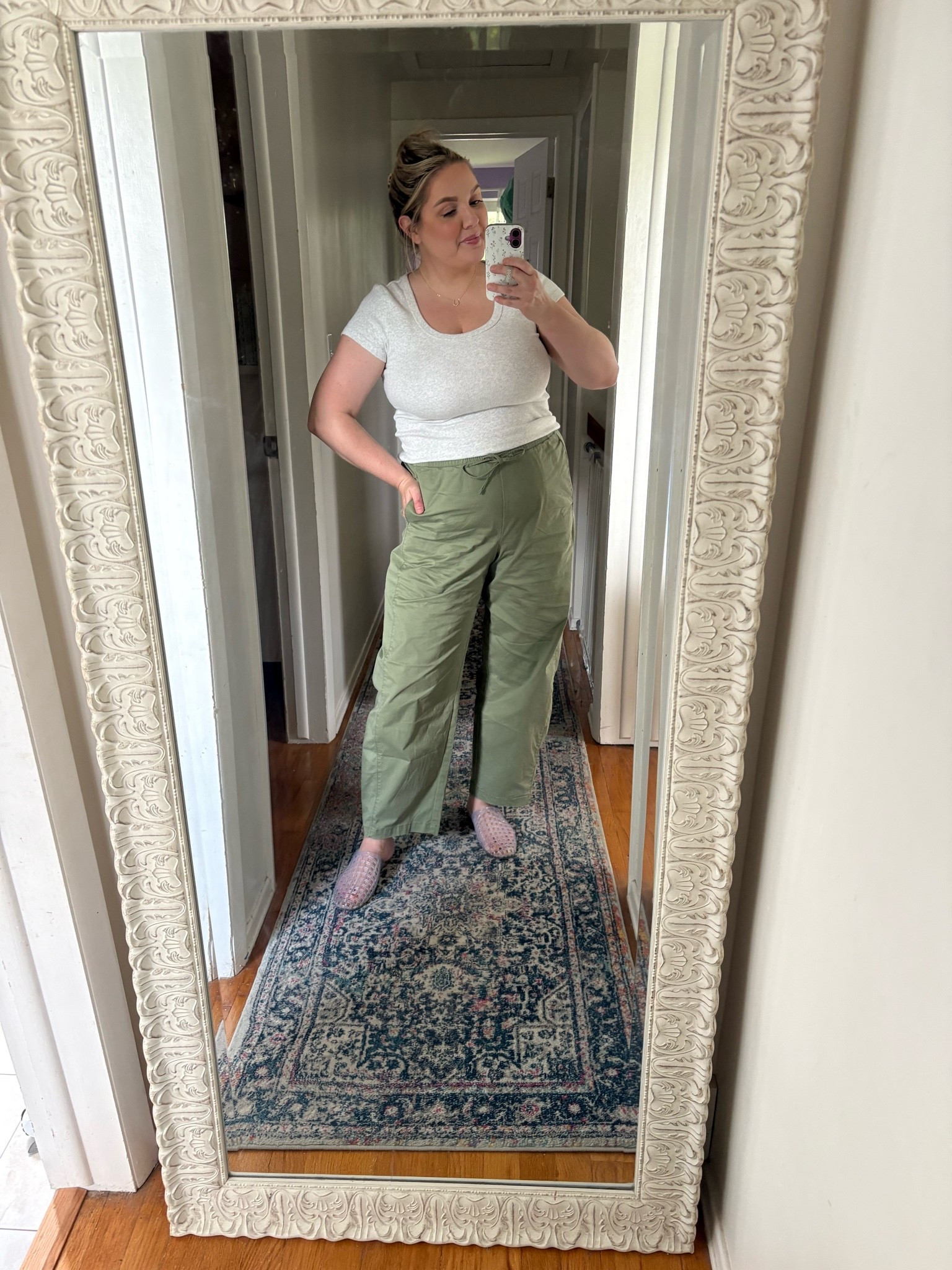 Obsessed with these twill barrel pull-on pants. They’re the perfect weight to wear as we are transitioning into fall. And so comfortable.

#LTKSeasonal #LTKMidsize #LTKootd