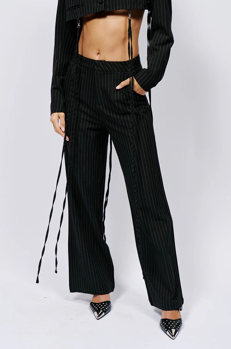 OVER THE TOP TROUSER IN BLACK | AKIRA