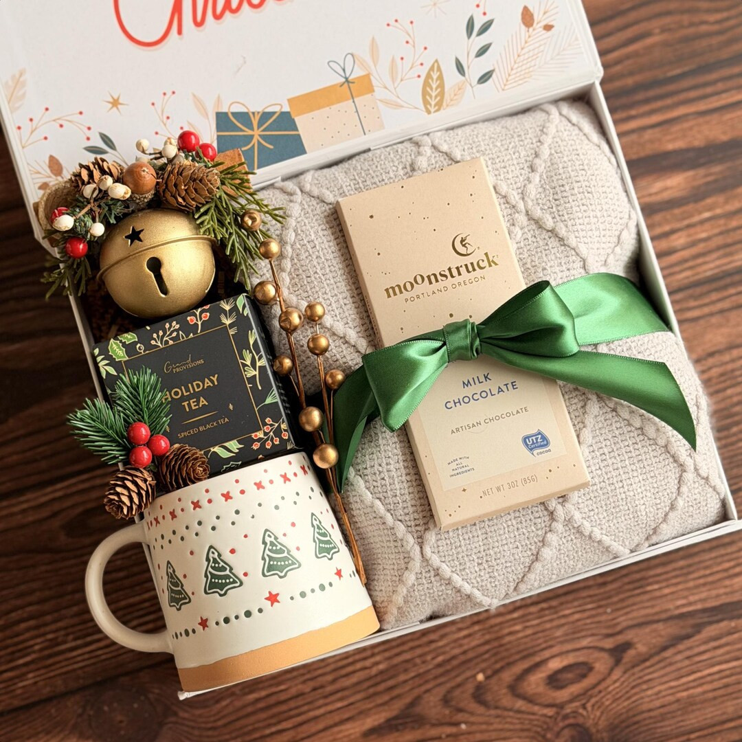 New Year Gift Box With Blanket, Employee Gift Box Cozy Holiday Gifts Cozy Christmas Gift Basket -... | Etsy (US)