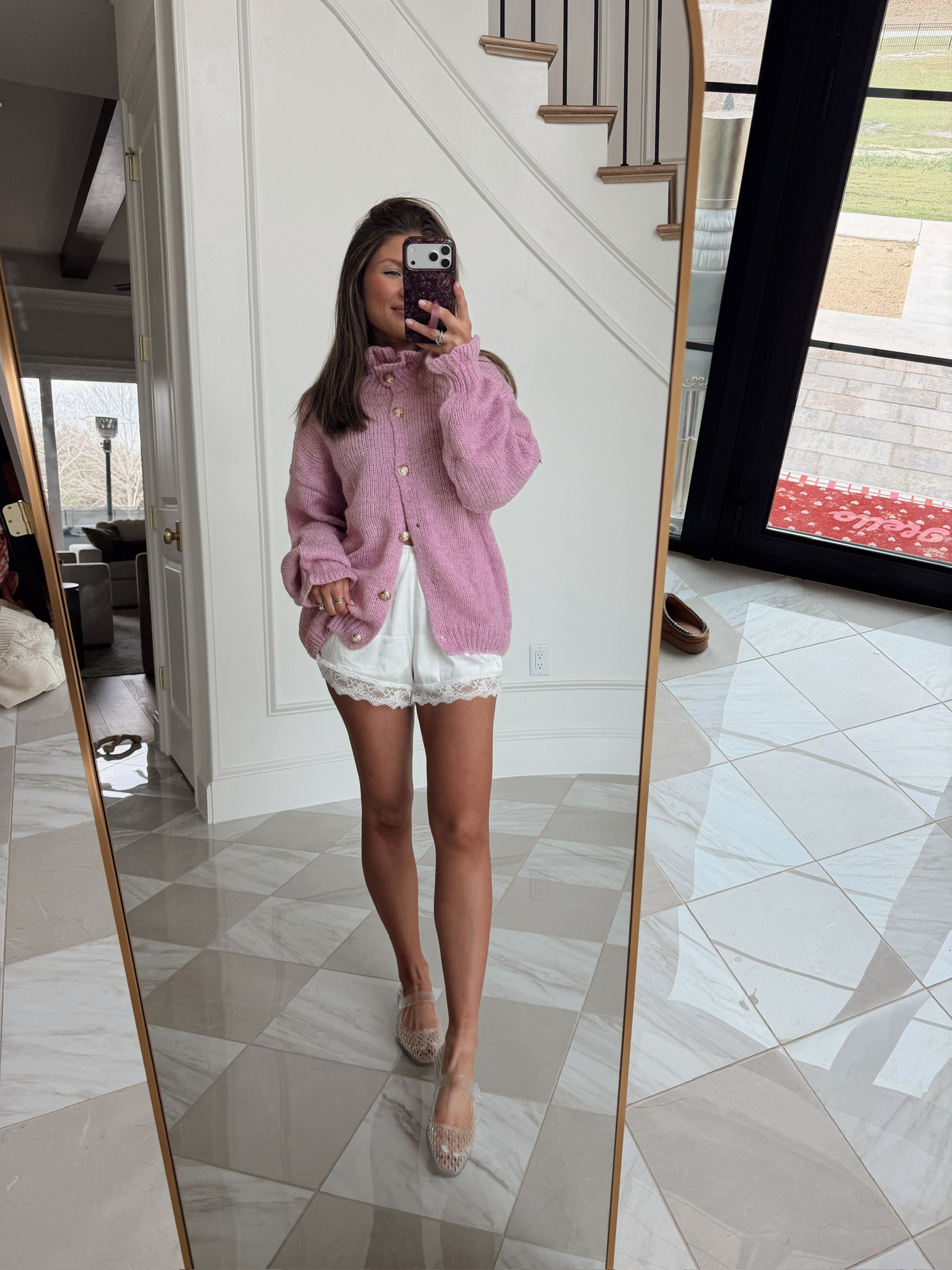 I am obsessed with styling silk shorts for spring! They are so easy to dress up or down!  

 

#LTKValentine #LTKootd #LTKSeasonal