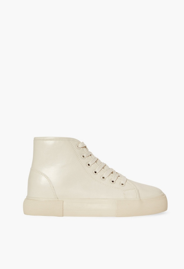 Rosa High-Top Sneaker | JustFab