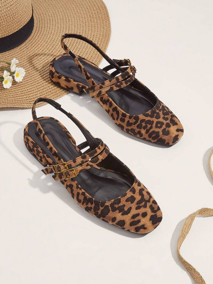 Leisure Vacation Style Leopard Print Round Toe Buckle Strap Flat Shoes | SHEIN